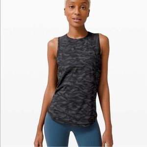 NWT Lululemon Sculpt Tank